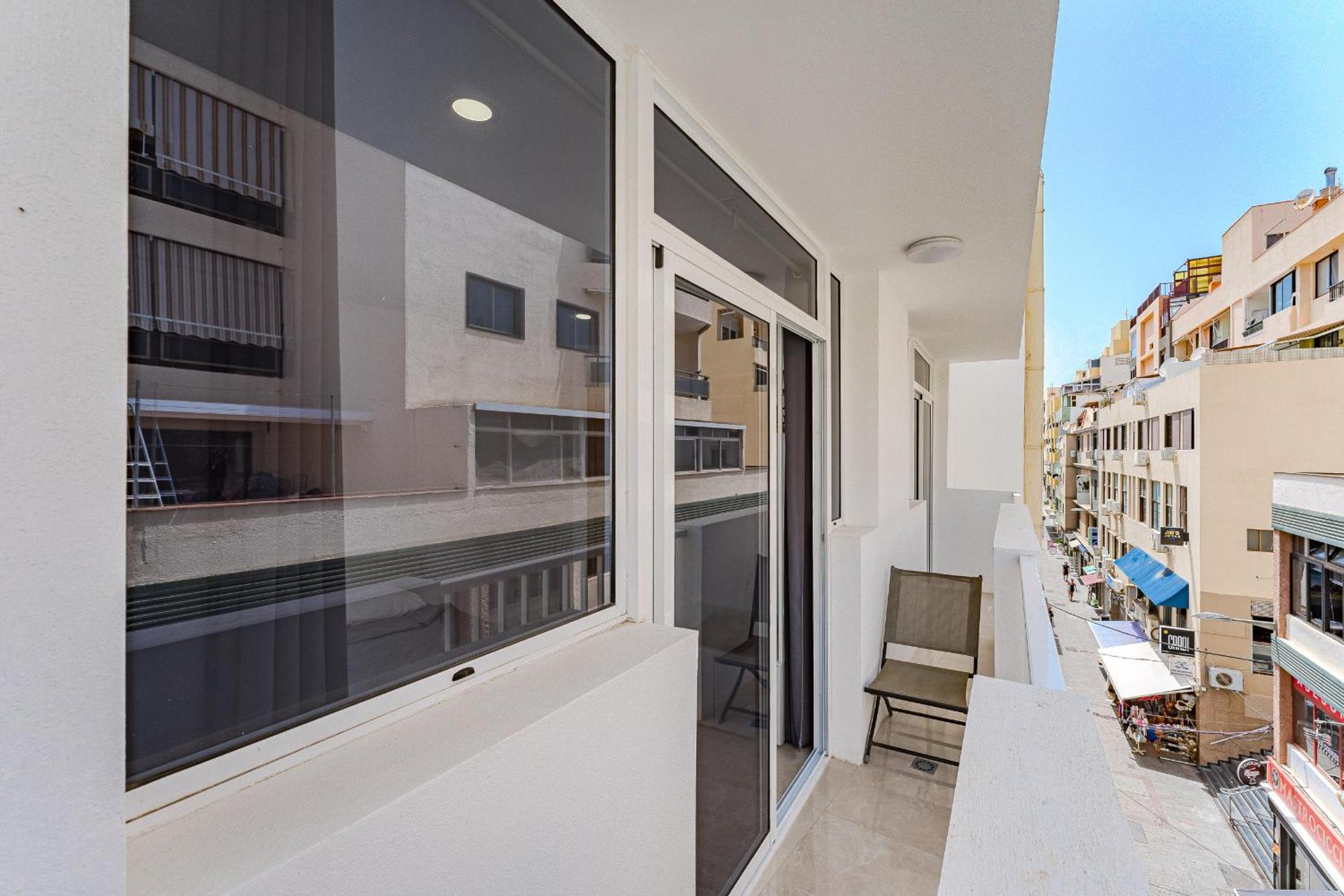 Few Steps From The Beach Hostel In Los Cristianos Arona (Tenerife) Exterior foto