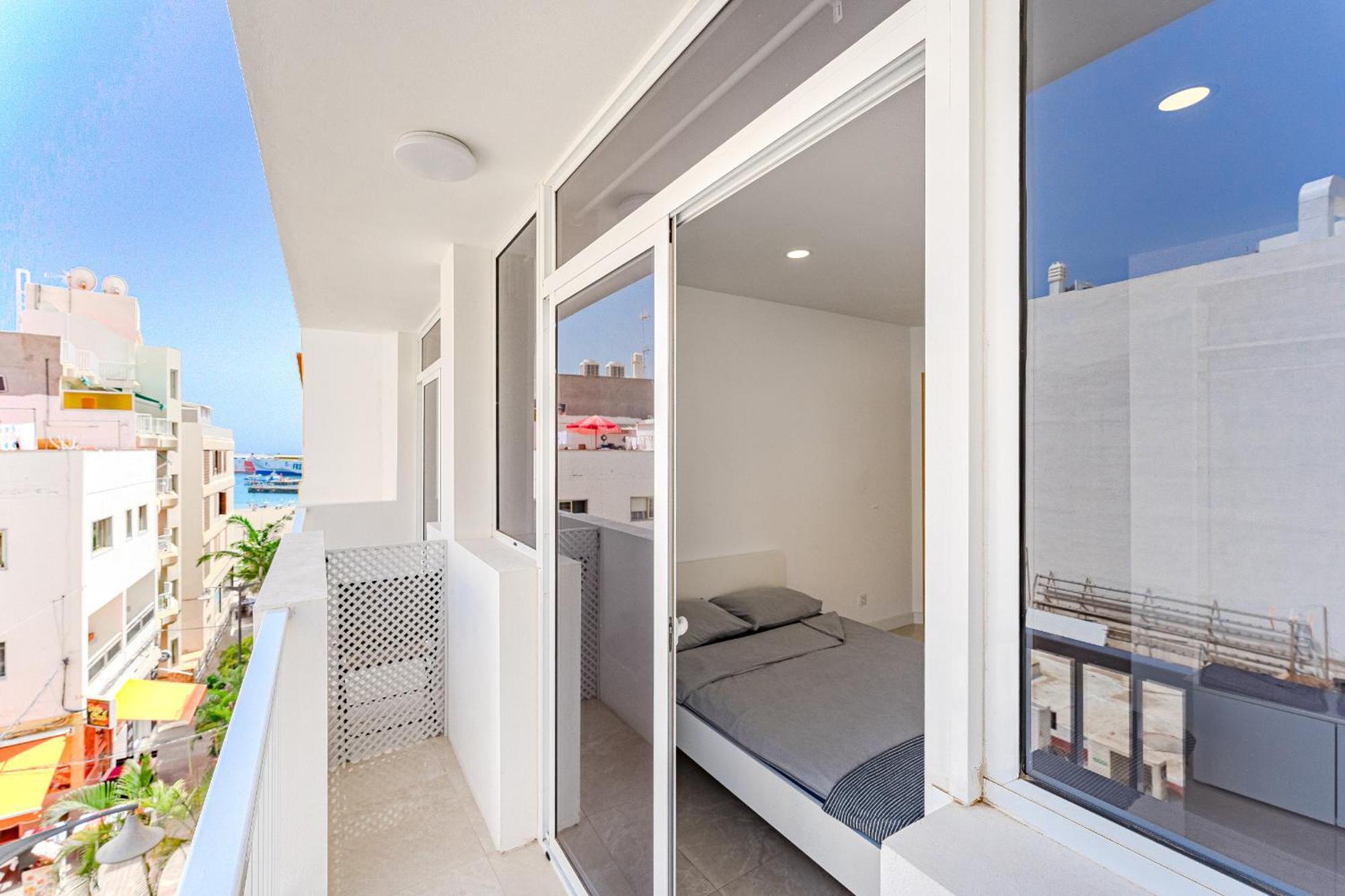 Few Steps From The Beach Hostel In Los Cristianos Arona (Tenerife) Exterior foto