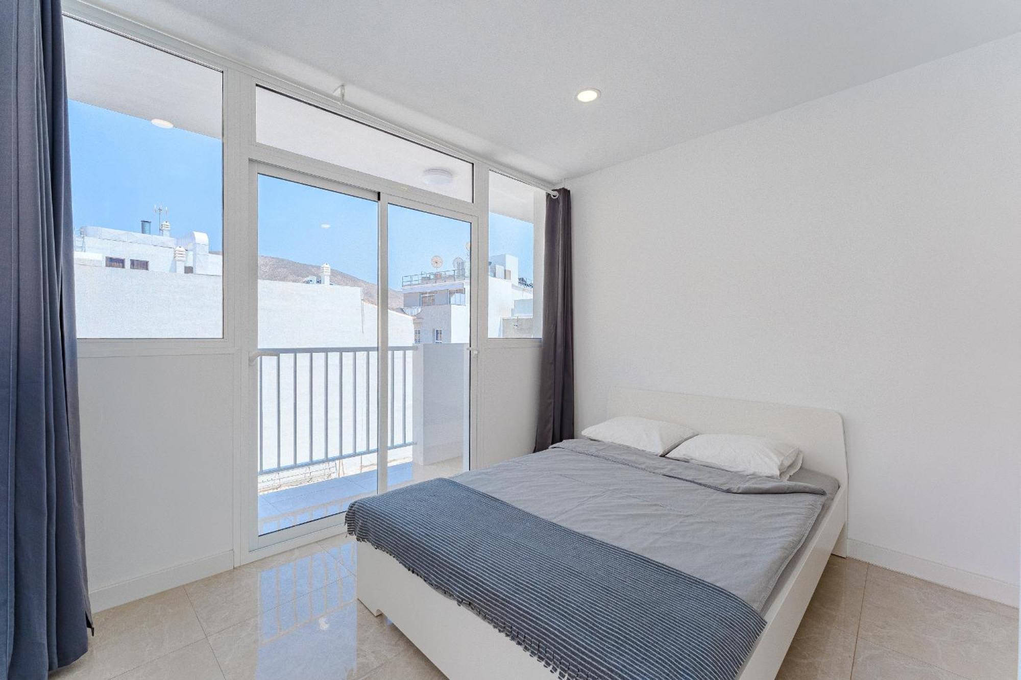 Few Steps From The Beach Hostel In Los Cristianos Arona (Tenerife) Exterior foto