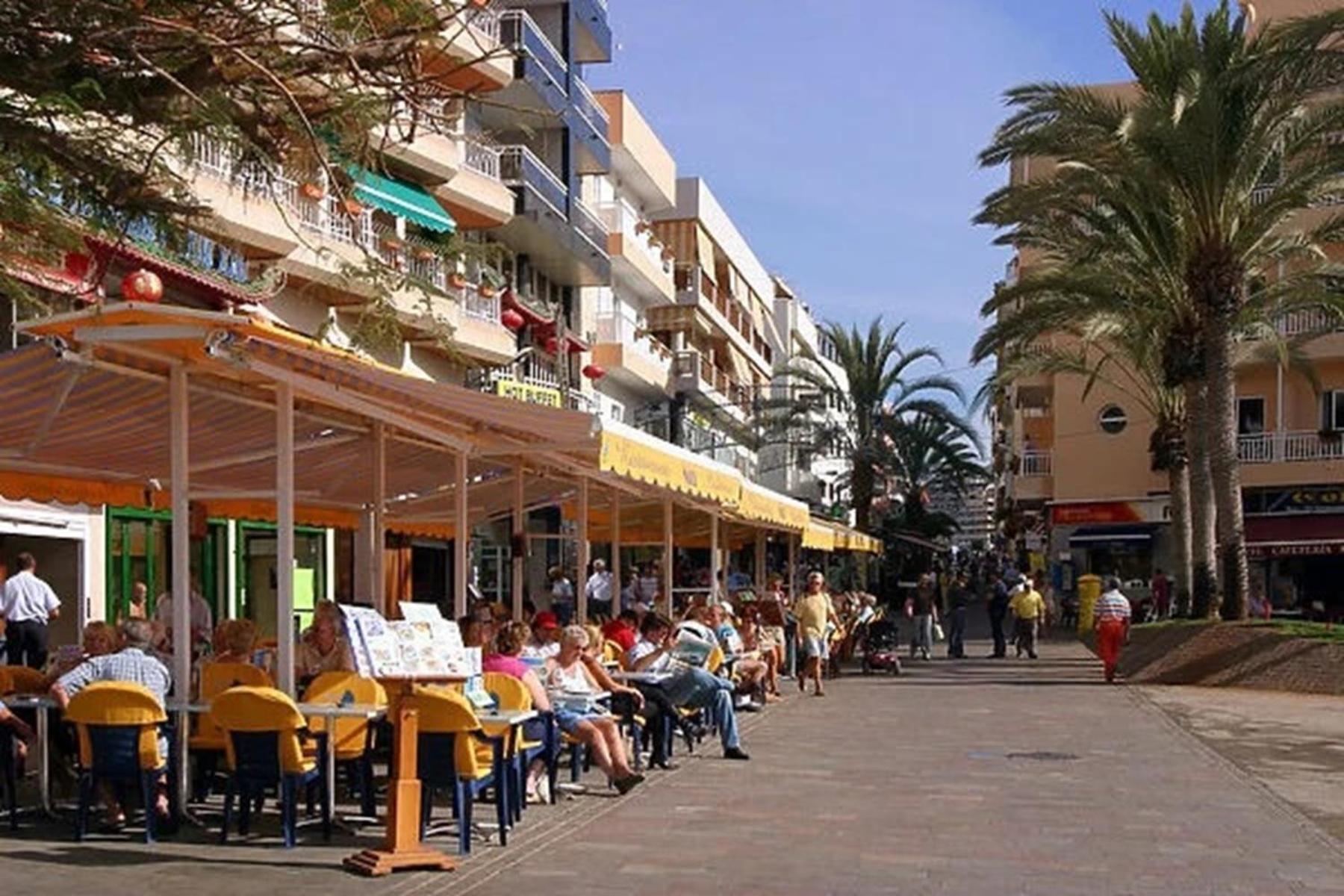Few Steps From The Beach Hostel In Los Cristianos Arona (Tenerife) Exterior foto