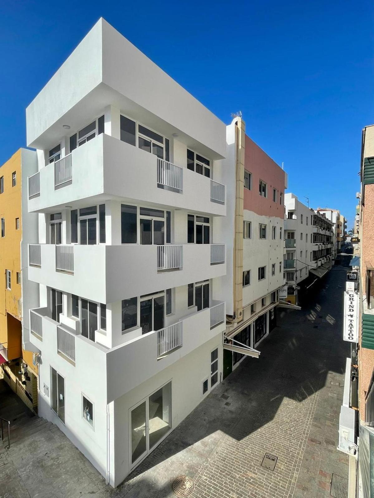Few Steps From The Beach Hostel In Los Cristianos Arona (Tenerife) Exterior foto