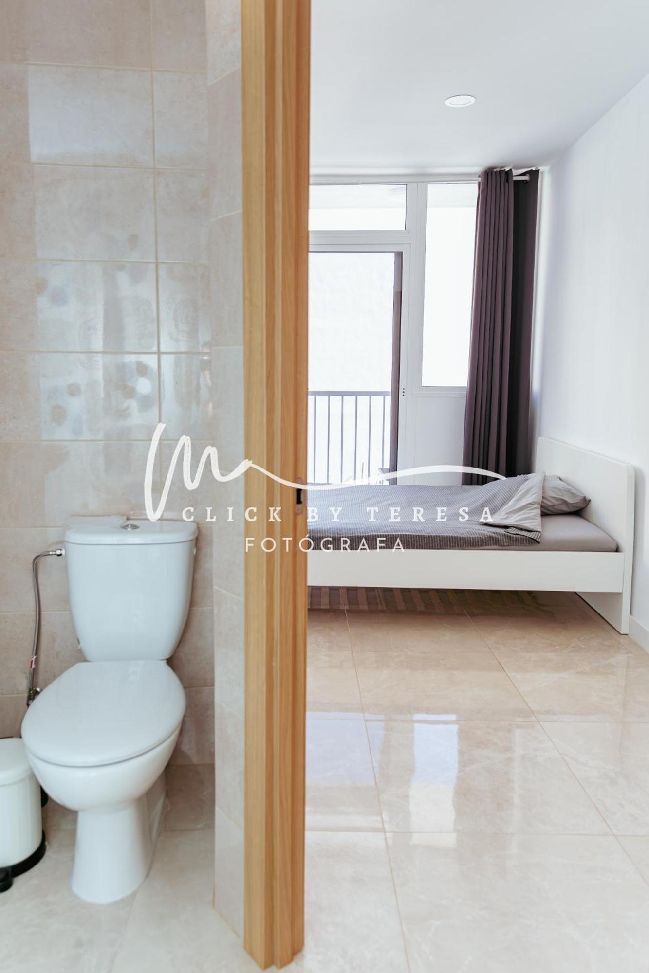 Few Steps From The Beach Hostel In Los Cristianos Arona (Tenerife) Exterior foto