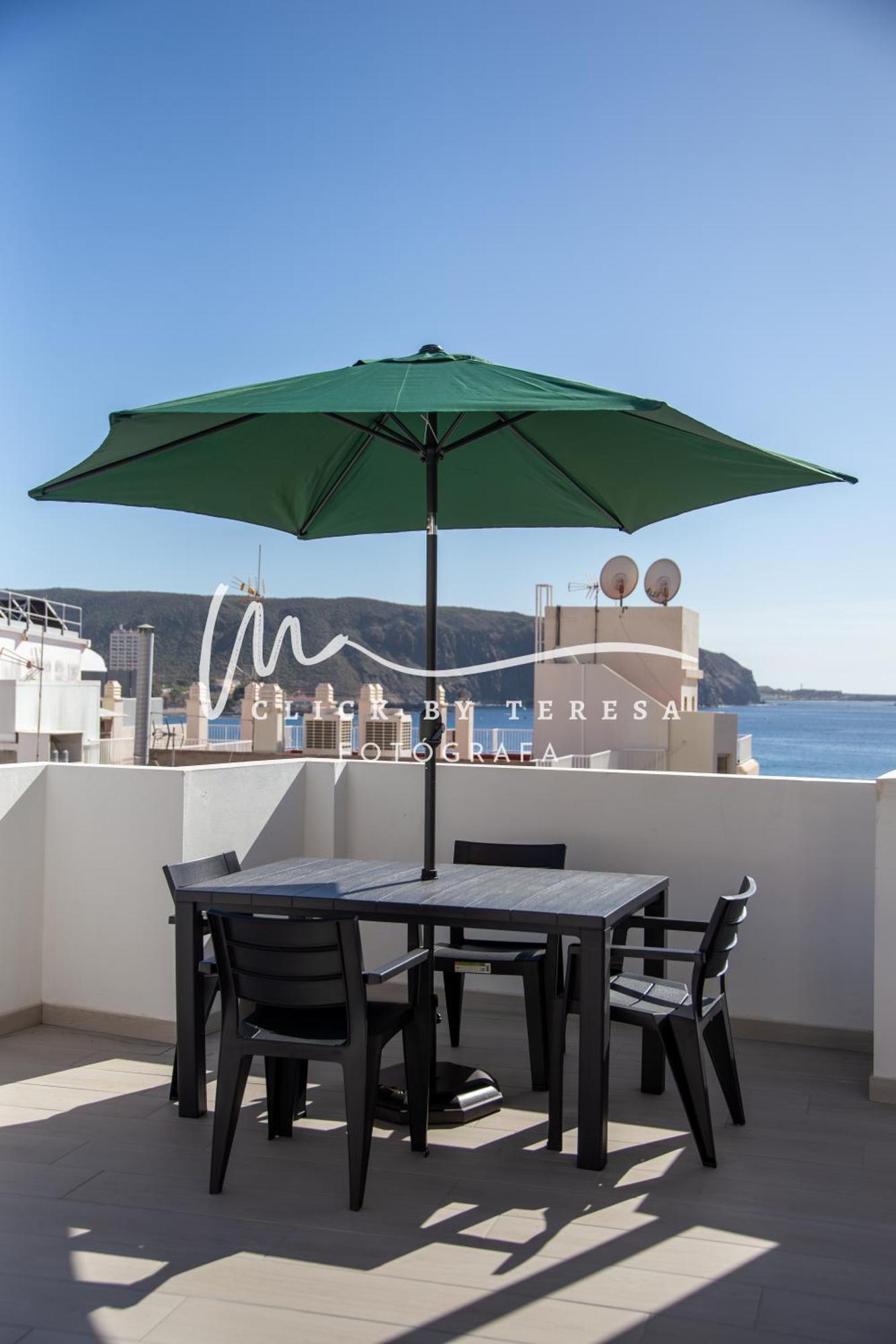 Few Steps From The Beach Hostel In Los Cristianos Arona (Tenerife) Exterior foto